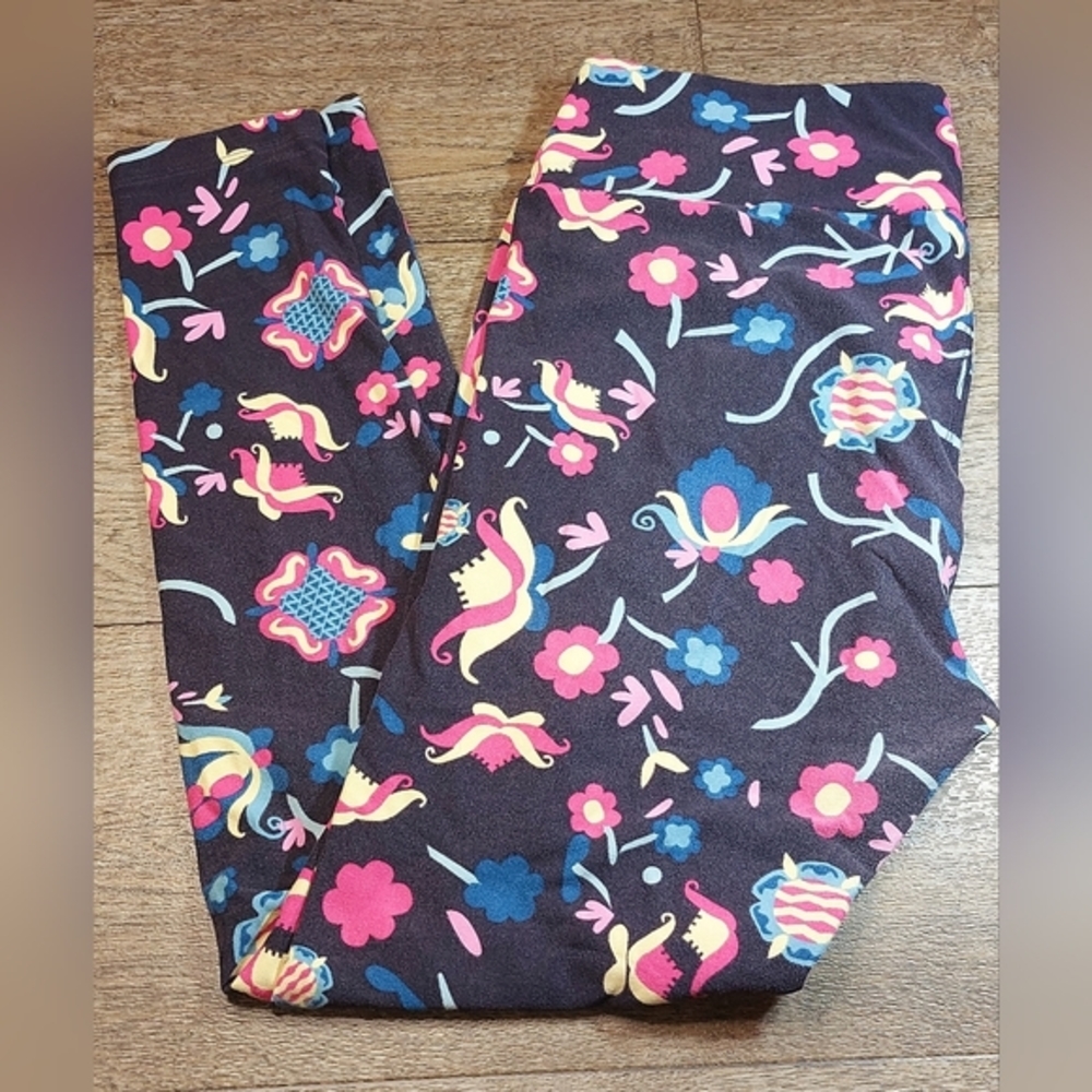 Navy Blue Multi Color Design Floral Print Lularoe Leggings Tall Curvy